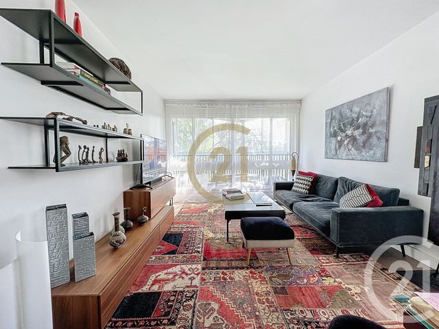 Appartement F3 à vendre - 3 pièces - 65.2 m2 - LE CHESNAY - 78 - ILE-DE-FRANCE - Century 21 Agence Saint Antoine