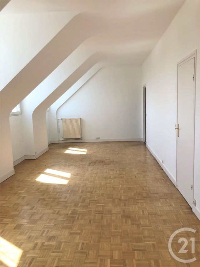 Appartement F4 à vendre - 3 pièces - 65.22 m2 - VERSAILLES - 78 - ILE-DE-FRANCE - Century 21 Agence Saint Antoine