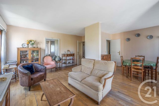 Appartement F5 à vendre - 5 pièces - 91.26 m2 - LE CHESNAY - 78 - ILE-DE-FRANCE - Century 21 Agence Saint Antoine