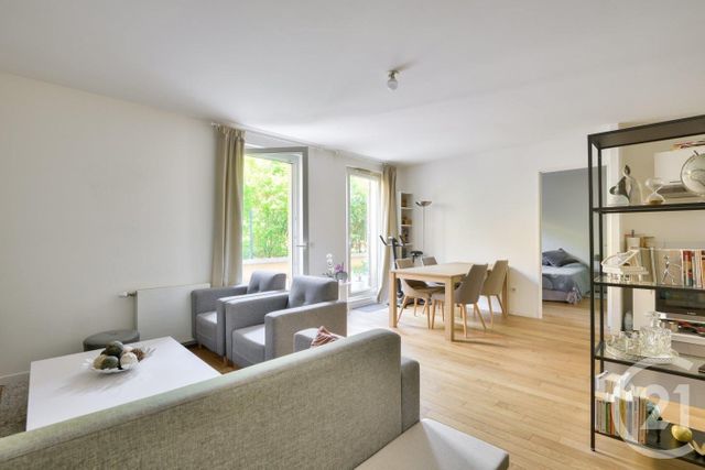 Appartement F2 à vendre - 2 pièces - 45.79 m2 - VERSAILLES - 78 - ILE-DE-FRANCE - Century 21 Agence Saint Antoine