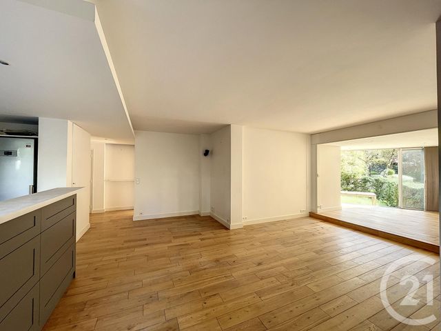 Appartement F5 à vendre - 5 pièces - 114.2 m2 - LE CHESNAY - 78 - ILE-DE-FRANCE - Century 21 Agence Saint Antoine