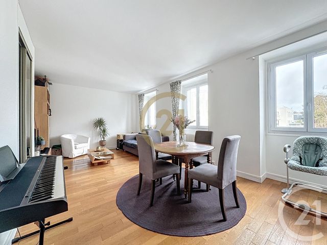 Appartement F2 à vendre - 3 pièces - 55.38 m2 - LE CHESNAY - 78 - ILE-DE-FRANCE - Century 21 Agence Saint Antoine